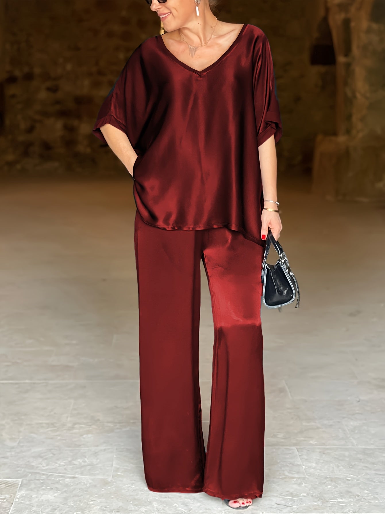 Ashlee - Elegancki Dwuczęściowy Zestaw Z Krótkim Rękawem